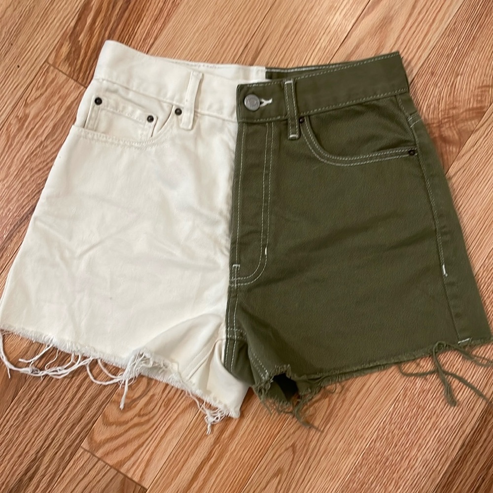 Pacsun 2tone shorts